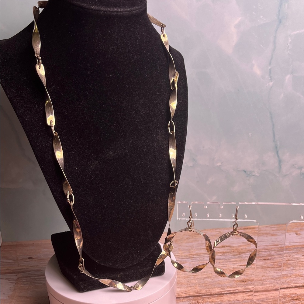 Vintage Mid-Century Modernist Signed VK Sterling Silver 60" Wavy Ribbon Link Rop